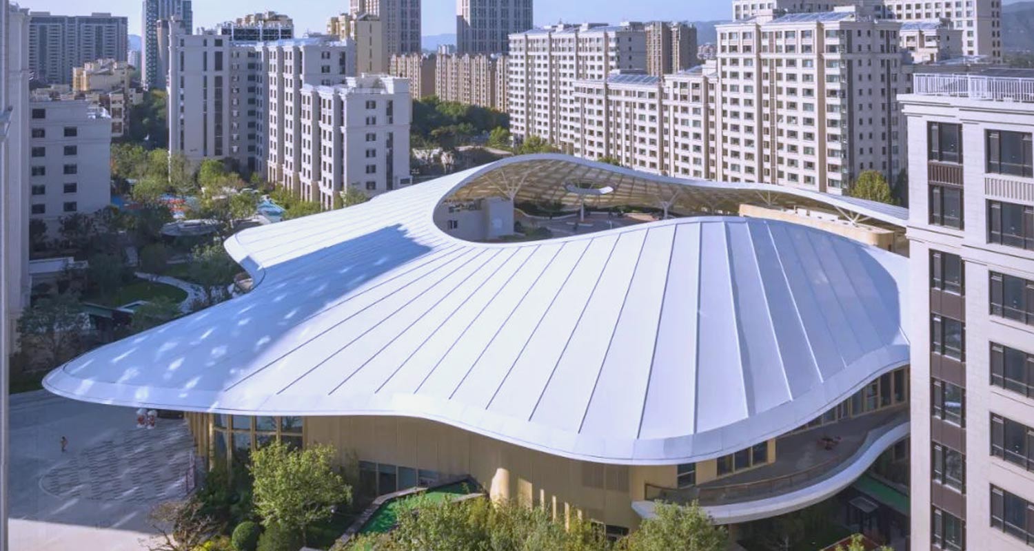 غشاء PTFE للملاعب